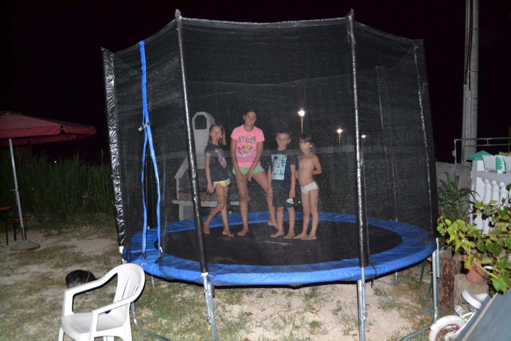 Apartmani Jenny I Tania ロパール エクステリア 写真